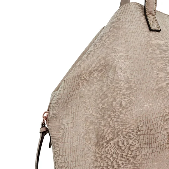 Free People Women's Embossed Leather Tote Bag with Wallet - OS - Picture 2 of 9